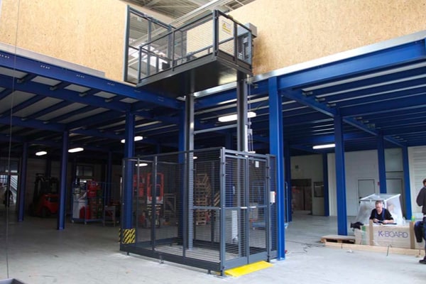 Hidrolik Yük Asansörü